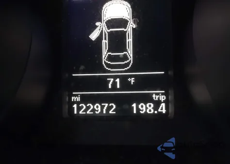 2017 Volkswagen Jetta 1.4T Se из США, поврежденный, VIN 3VWDB7AJ4HM210019